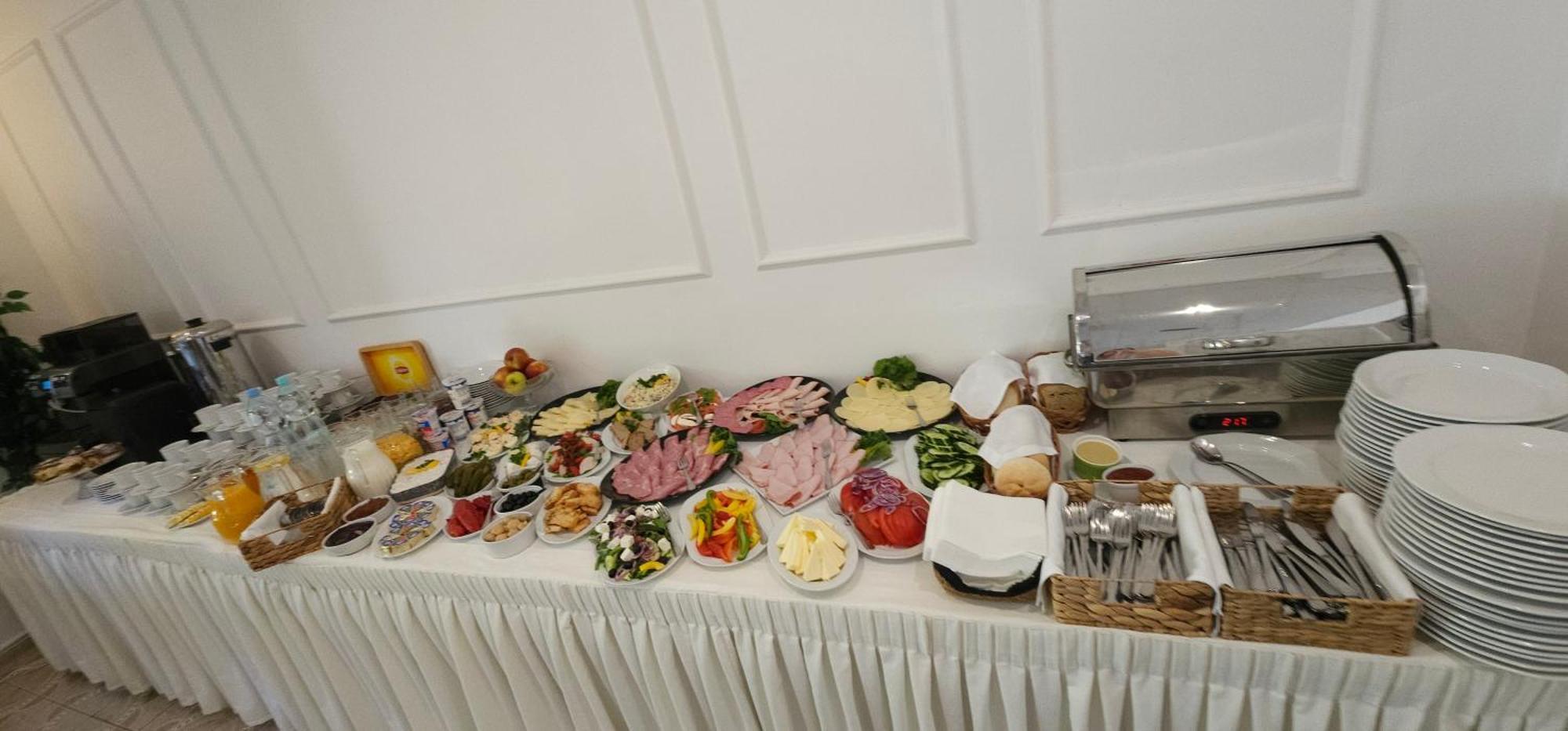 Prima Aparthotel Puławy Buitenkant foto