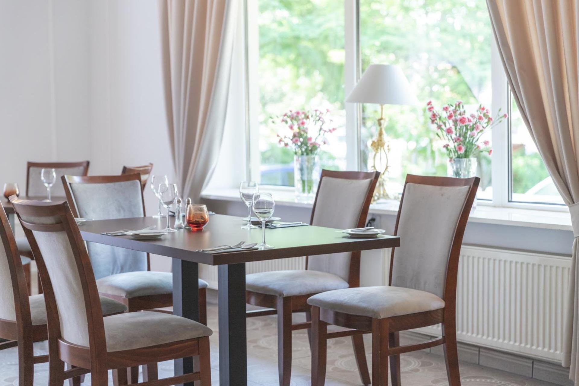Prima Aparthotel Puławy Buitenkant foto