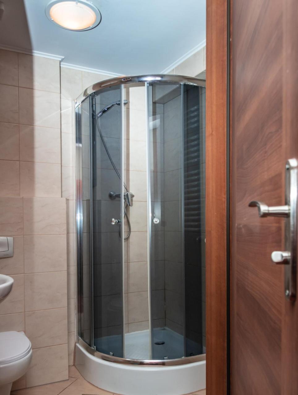 Prima Aparthotel Puławy Buitenkant foto